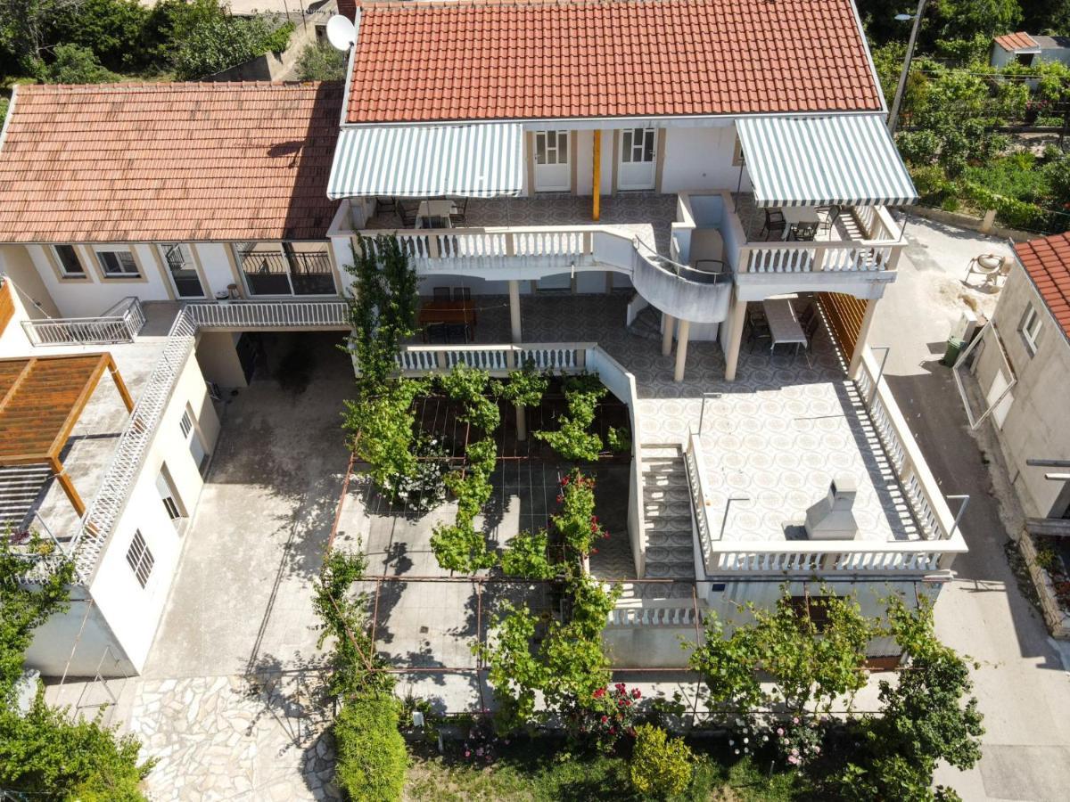 Rasin Apartments Pakostane Ngoại thất bức ảnh