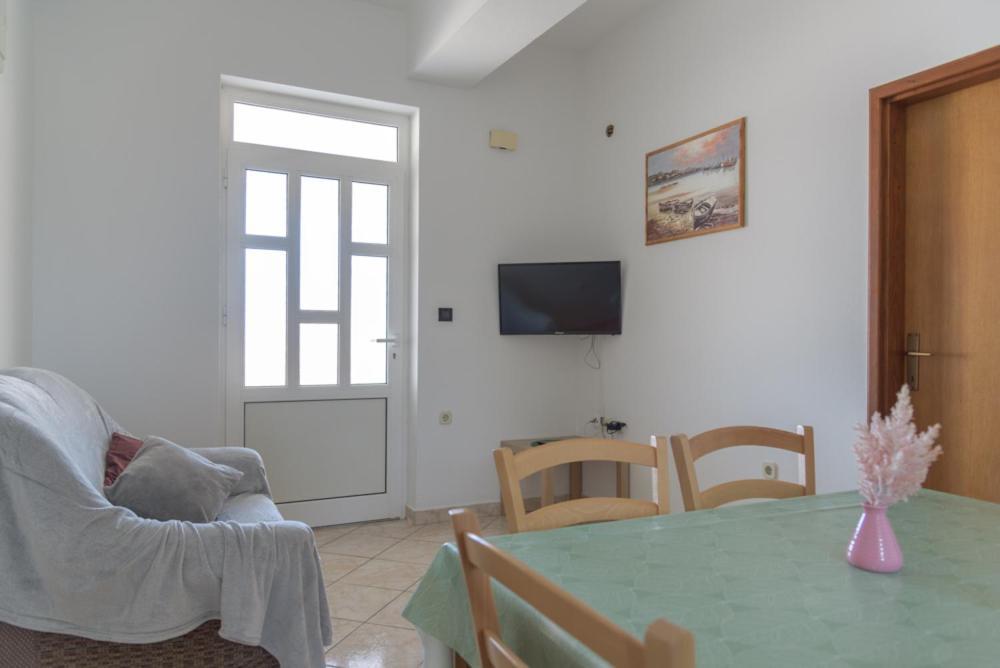 Rasin Apartments Pakostane Ngoại thất bức ảnh